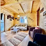 Vo Vysokych Tatrach 山林小屋 塔特兰斯卡斯特拉