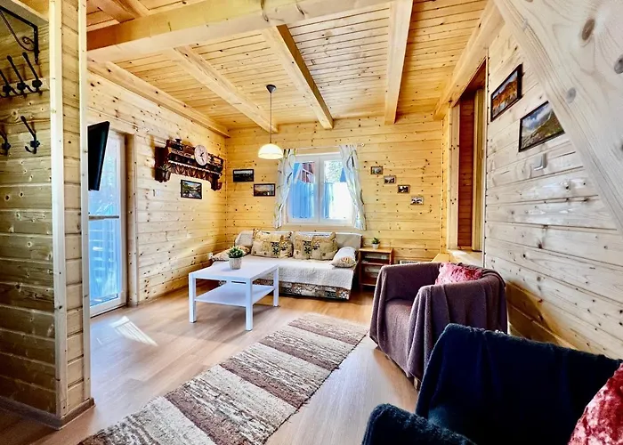 Vo Vysokych Tatrach Деревянный коттедж Татранска-Штрба